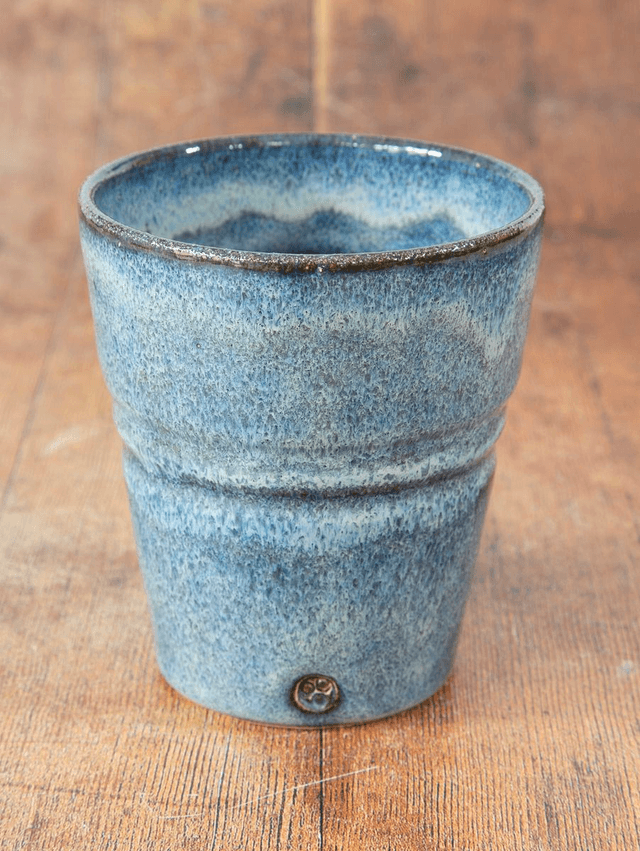 Coffee Beaker in Flowing Light Blue